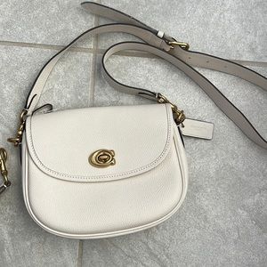 Coach Willow Pebble Leather Saddle Bag - White Cream 
NEW